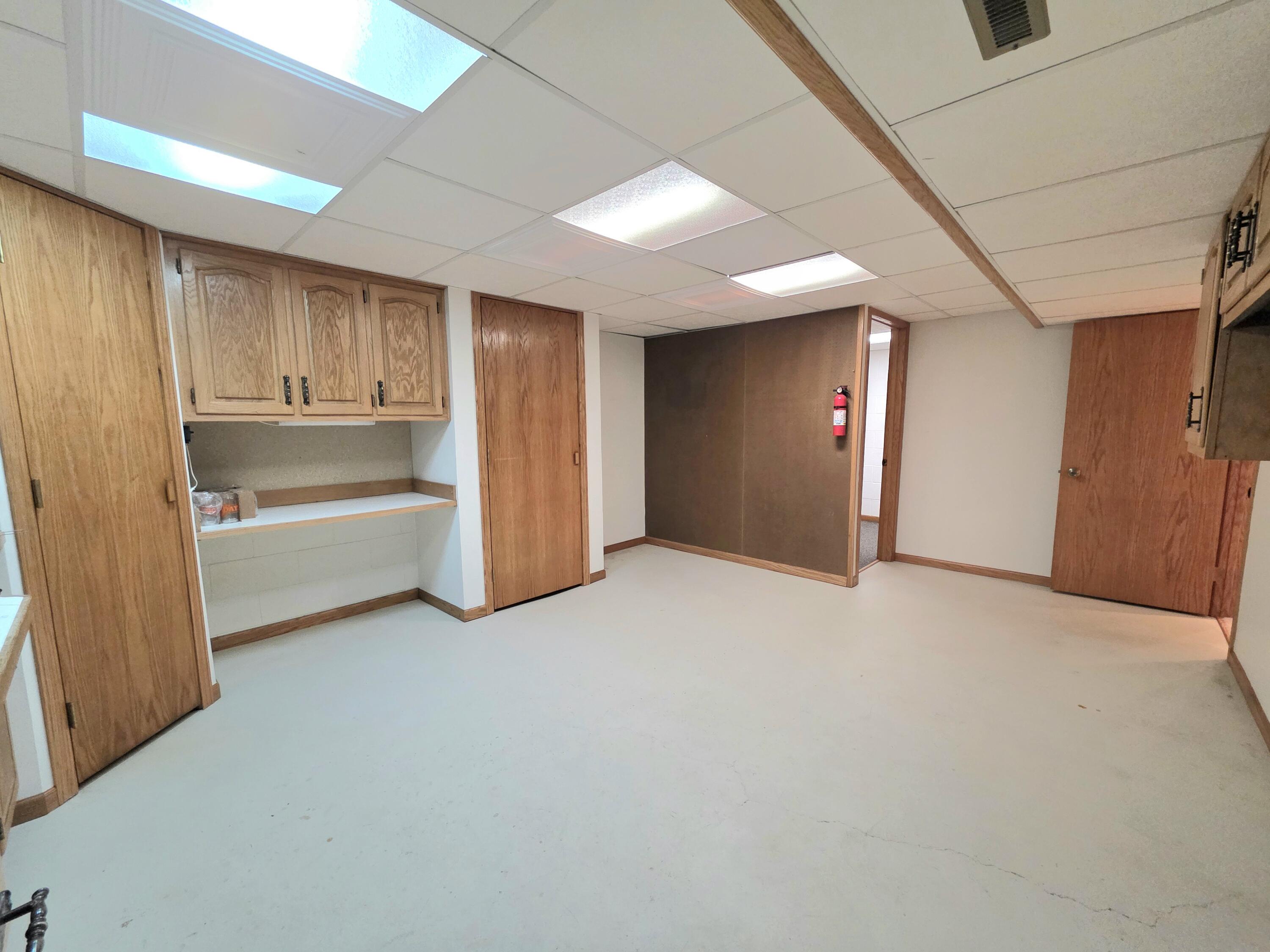 129 Chippewa Drive Sheboygan Falls, WI 53085 - Photo 34 of 43 Workroom