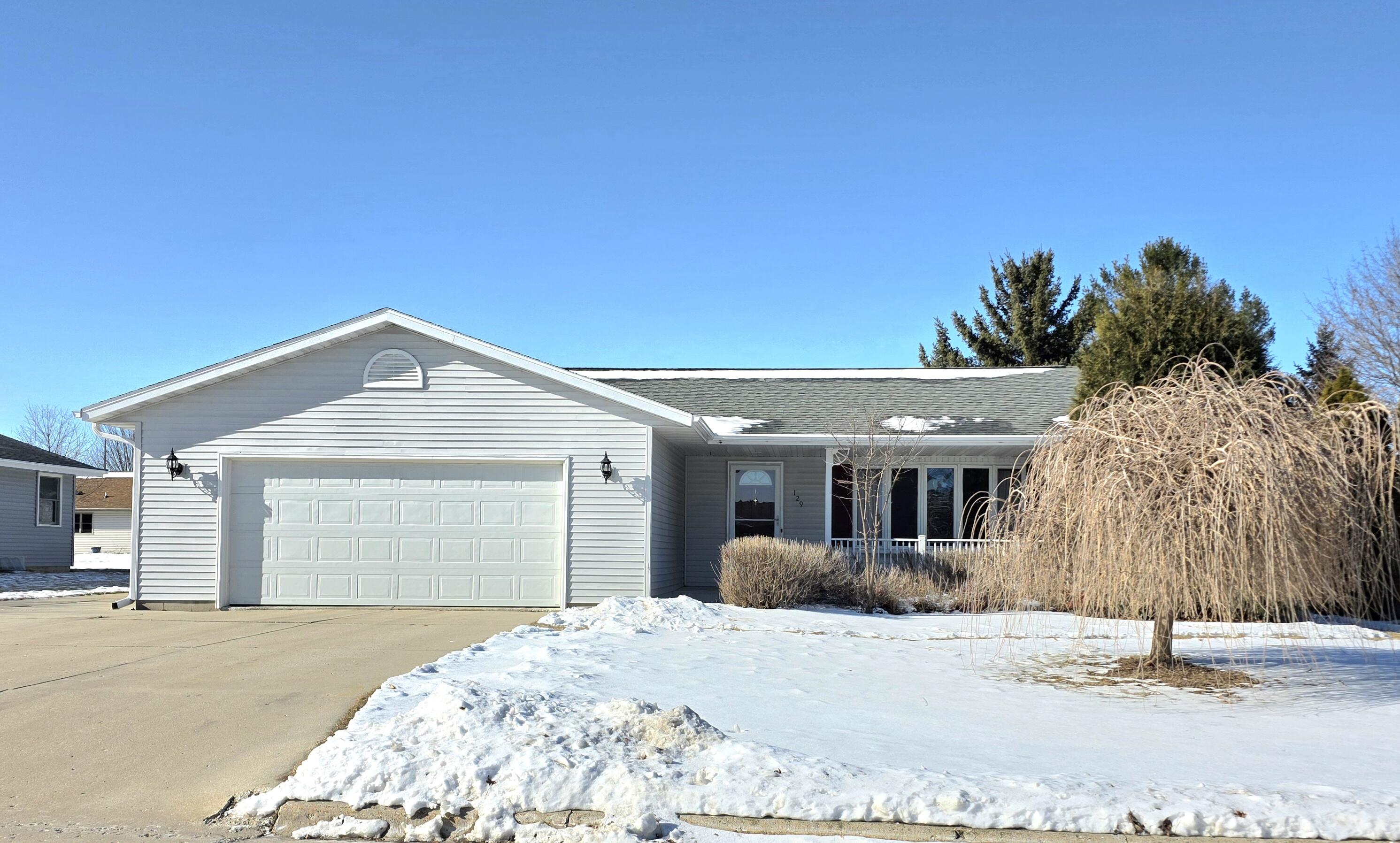 129 Chippewa Drive Sheboygan Falls, WI 53085 - Photo 43 of 43 Front of home