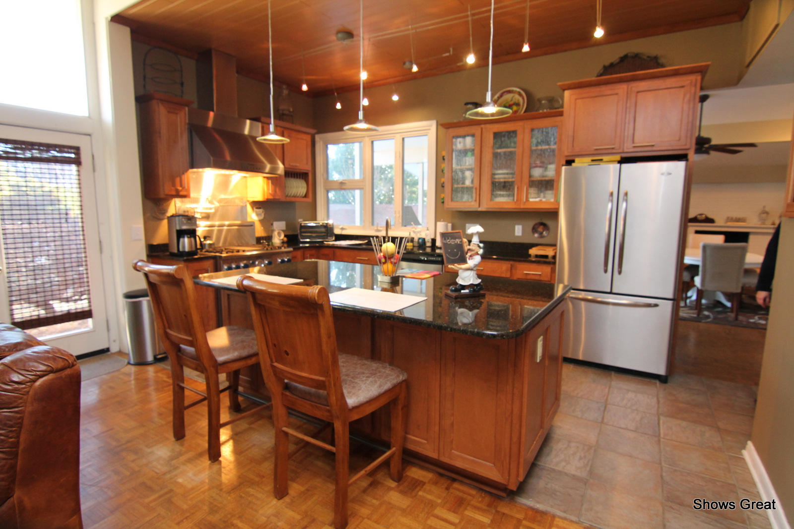 440 Highfield Road Salem, VA 24153 - Photo 2 of 41 IMG_1403