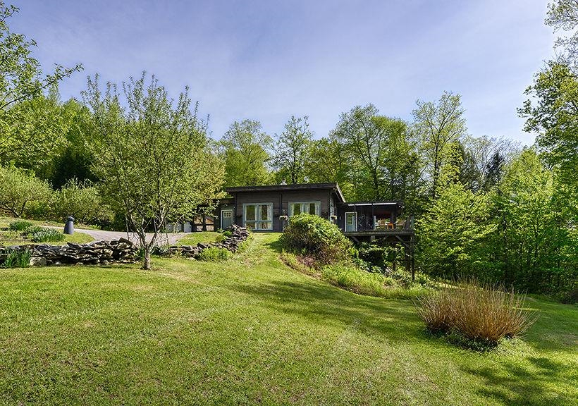 138 Esty Road Westmoreland, NH 03467 - Photo 3 of 45