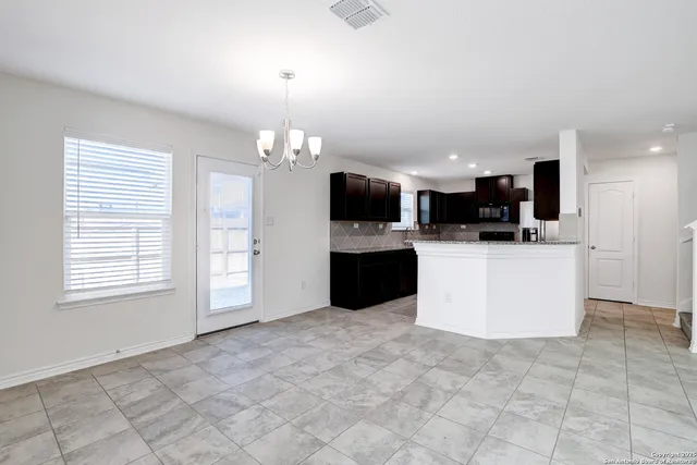 $1,800 | 11331 October Chase, San Antonio, TX 78254