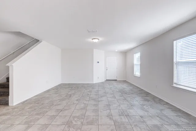 $1,800 | 11331 October Chase, San Antonio, TX 78254