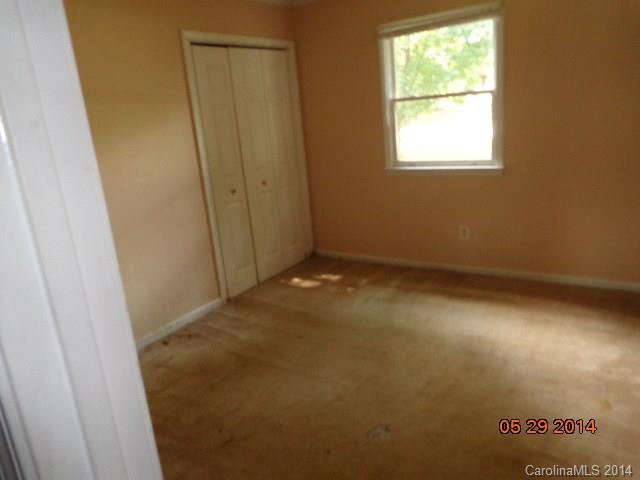1409 Reid Harkey Road Matthews, NC 28105 - Photo 8 of 11 Gallery Image 8