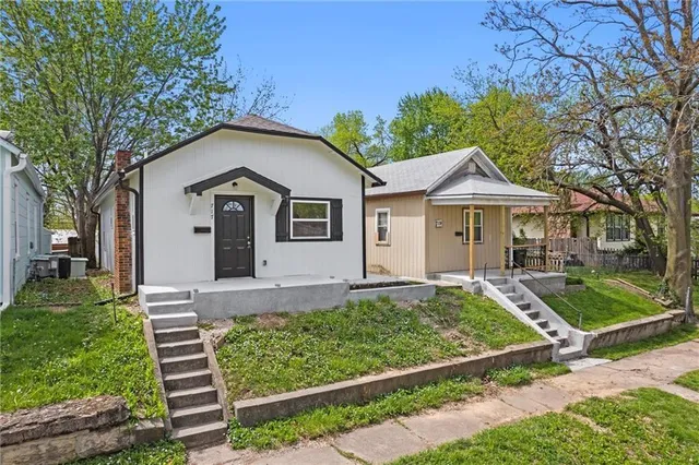 $189,900 | 717 Cheyenne Street, Leavenworth, KS 66048