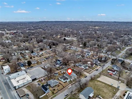 $189,900 | 717 Cheyenne Street, Leavenworth, KS 66048