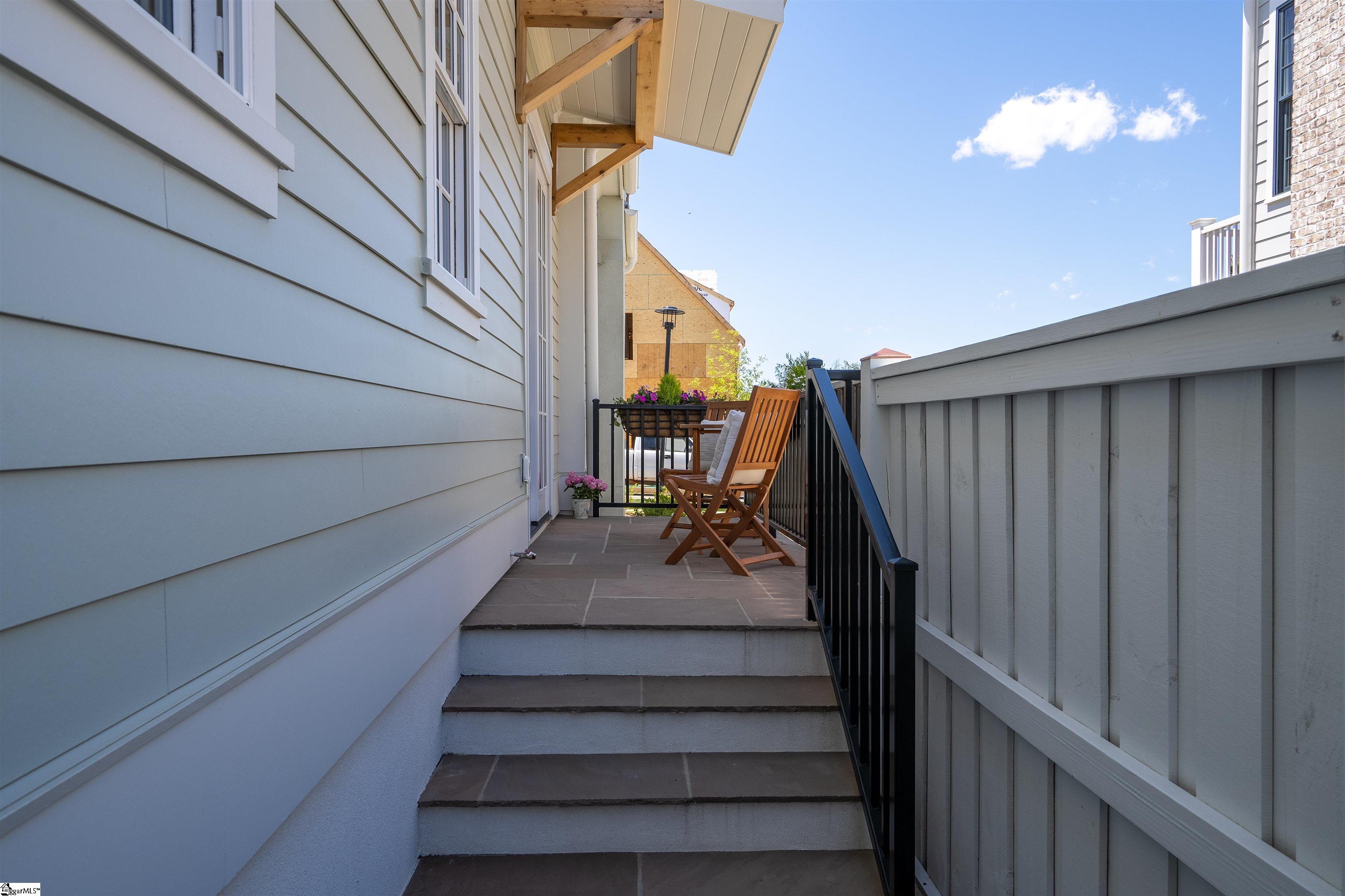 112 Burrough Street Greenville, SC 29615 - Photo 15 of 33