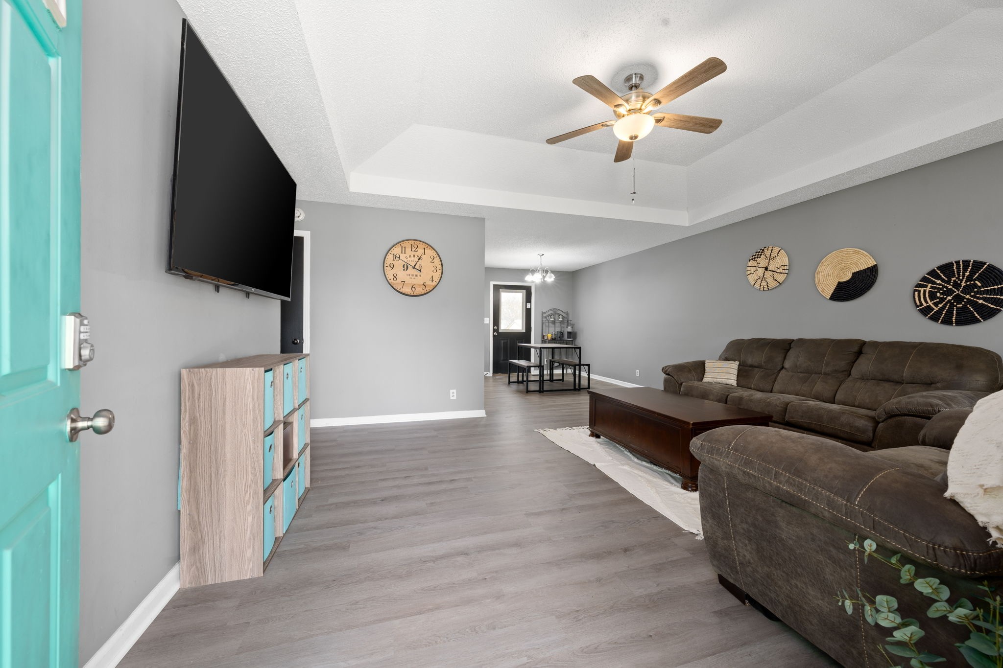 3406 Pembroke Road Clarksville, TN 37042 - Photo 4 of 25 Gallery Image 4