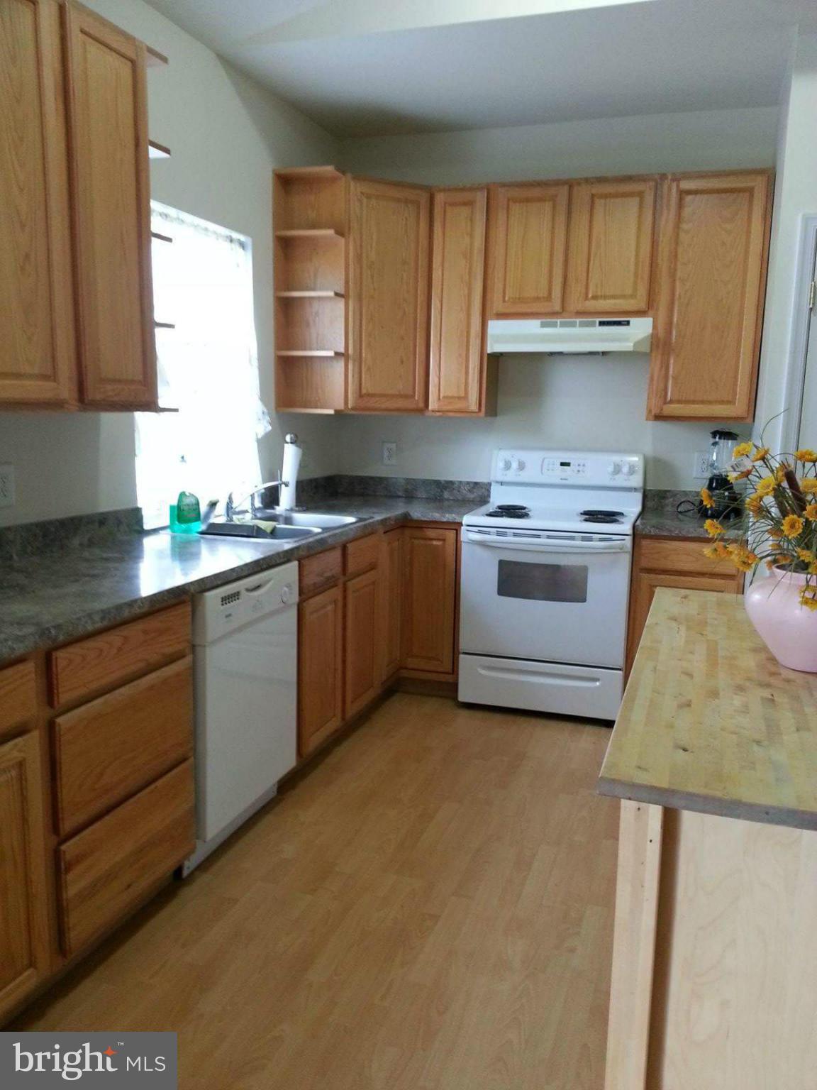 1175 South Glebe Road Montross, VA 22520 - Photo 9 of 23 Kitchen