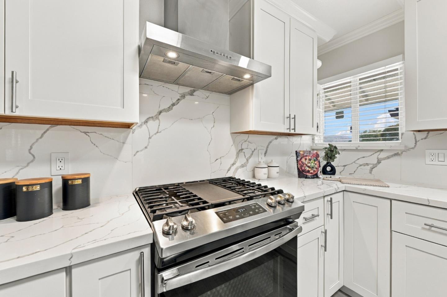 28333 Sparrow Road Hayward, CA 94545 - Photo 16 of 43 Gallery Image 16