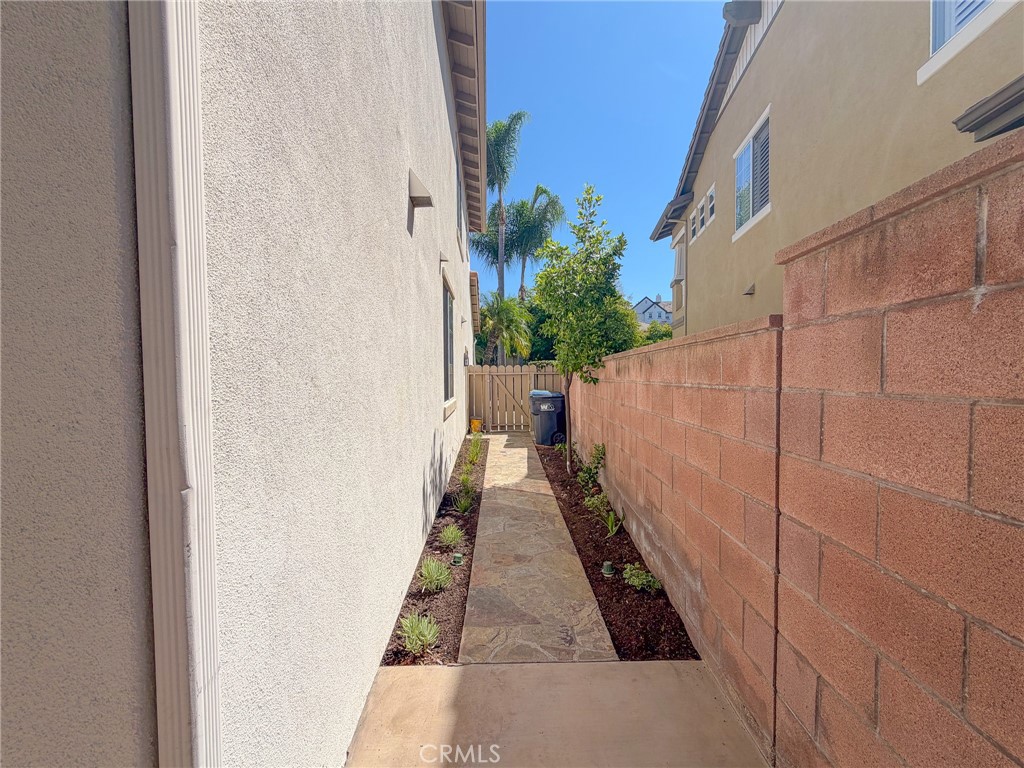 82 Laurelhurst Drive Ladera Ranch, CA 92694 - Photo 28 of 66 Gallery Image 28