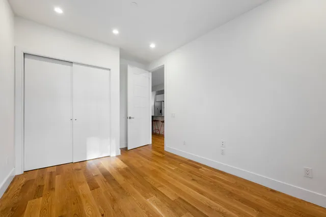 $6,300 | 79 Clay Street, Unit 1R | Greenpoint