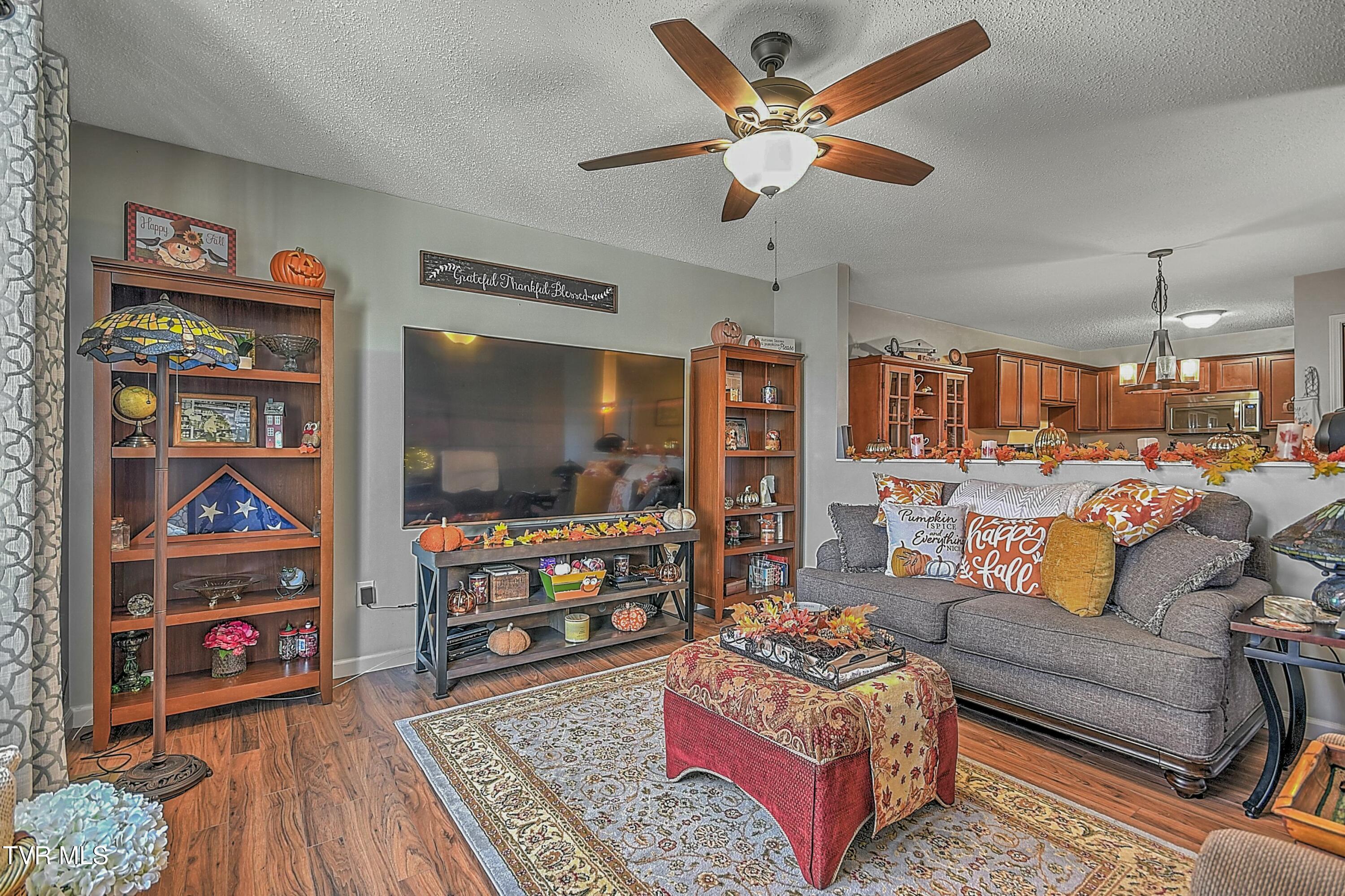 214 Roo Place Bristol, VA 24201 - Photo 5 of 34 tempImagepa23r9