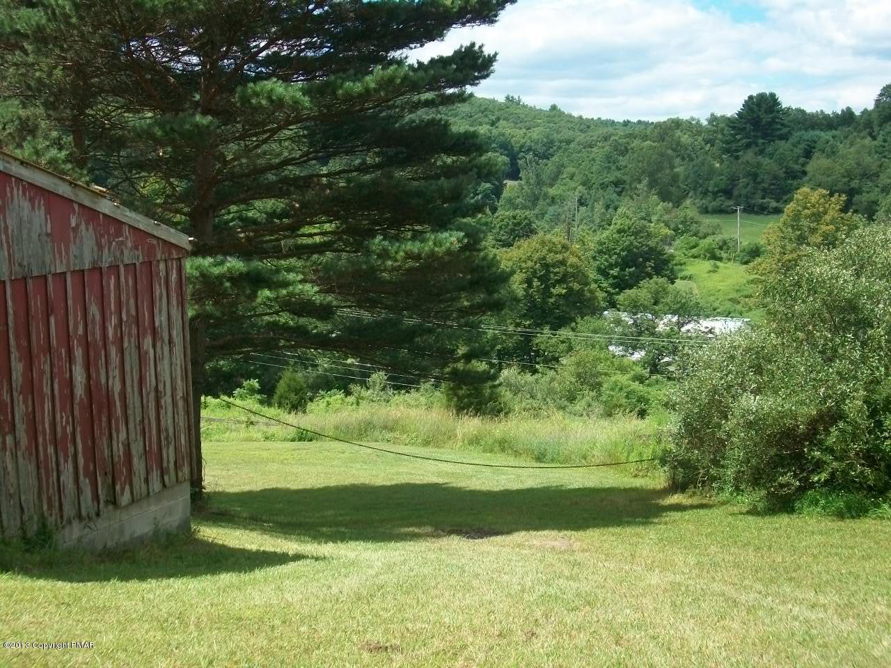5758 Neola Road Stroudsburg, PA 18360 - Photo 35 of 43 a view of a park