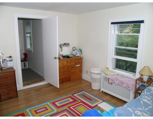 101 Garland Road Newton, MA 02459 - Photo 19 of 30