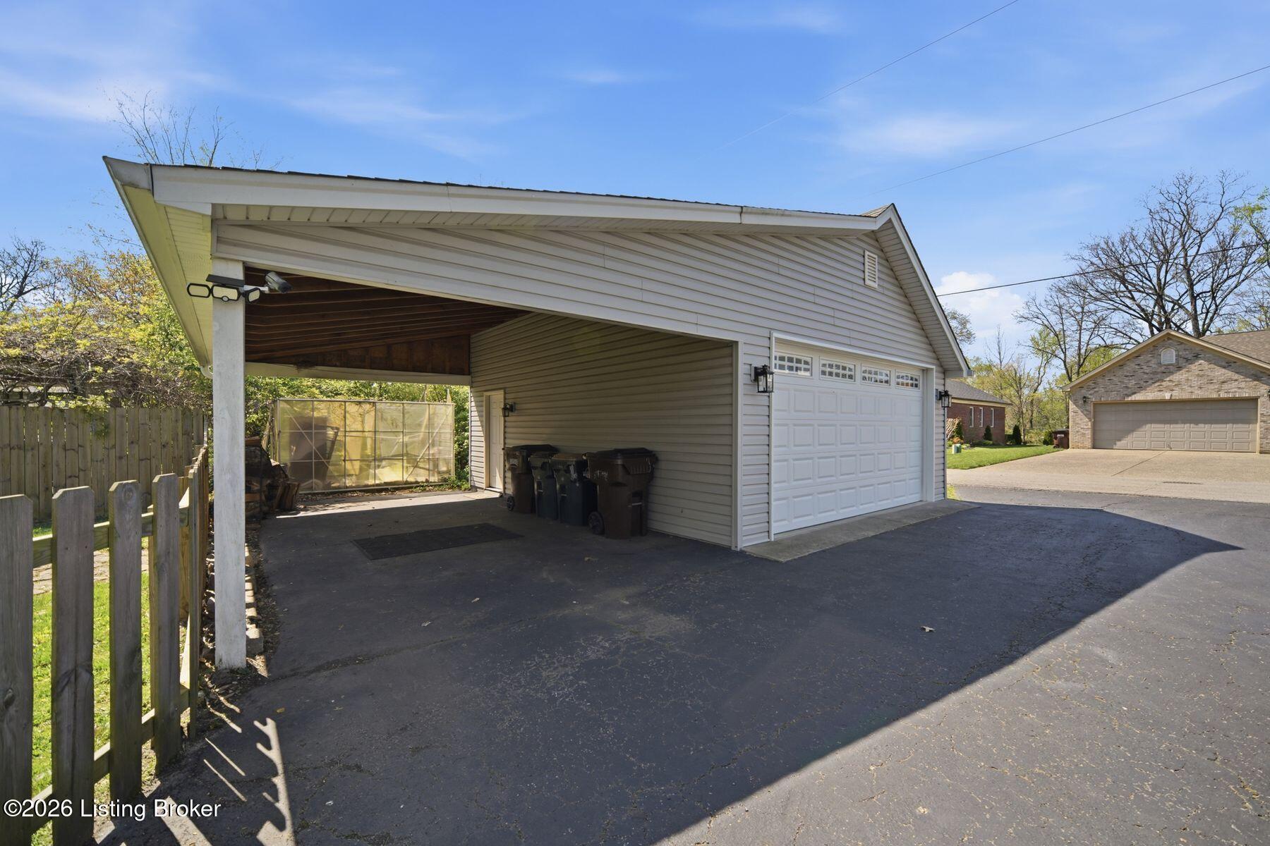 418 Wood Road Louisville, KY 40222 - Photo 66 of 97 photo_online_067