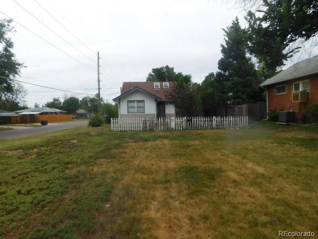 1694 Ulster Street Denver, CO 80220 - Photo 4 of 19