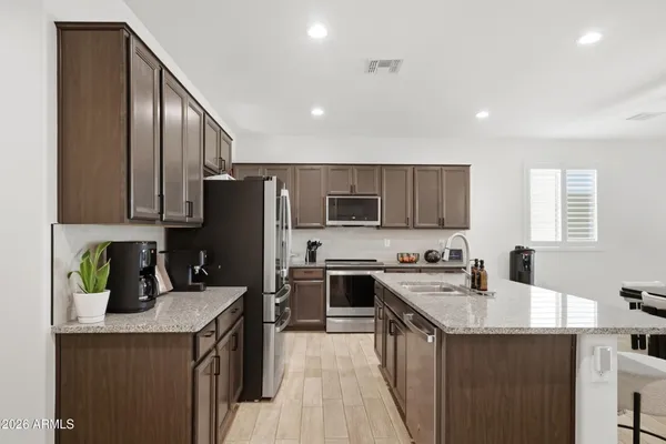 $610,000 | 7612 West Illini Street, Phoenix, AZ 85043