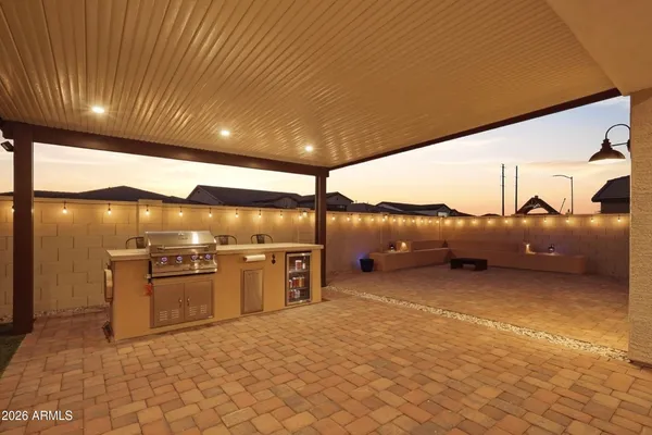 $610,000 | 7612 West Illini Street, Phoenix, AZ 85043