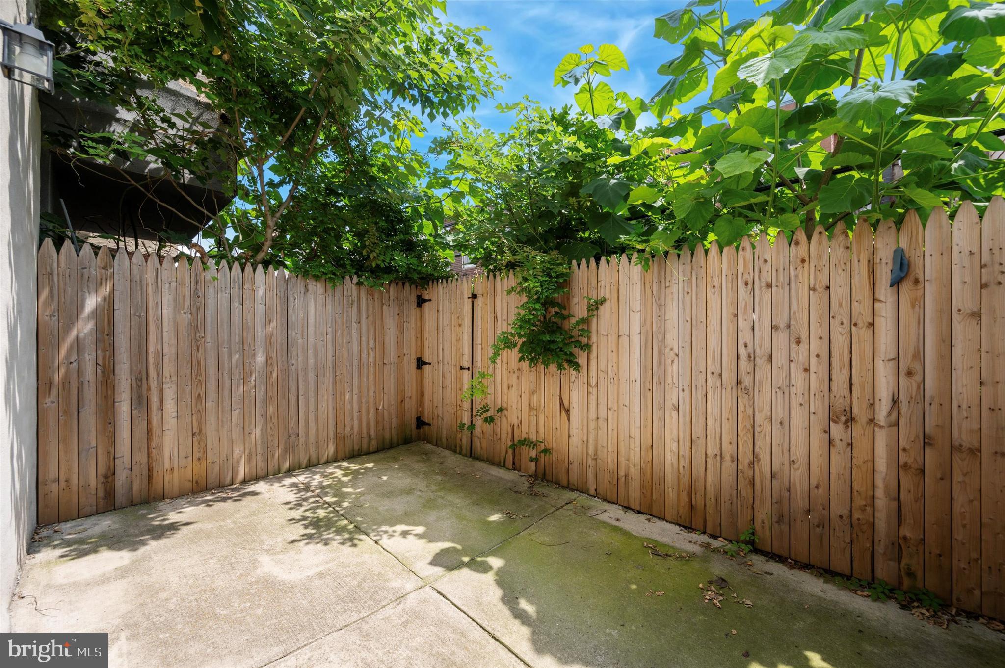 1926 Pierce Street Philadelphia, PA 19145 - Photo 10 of 15