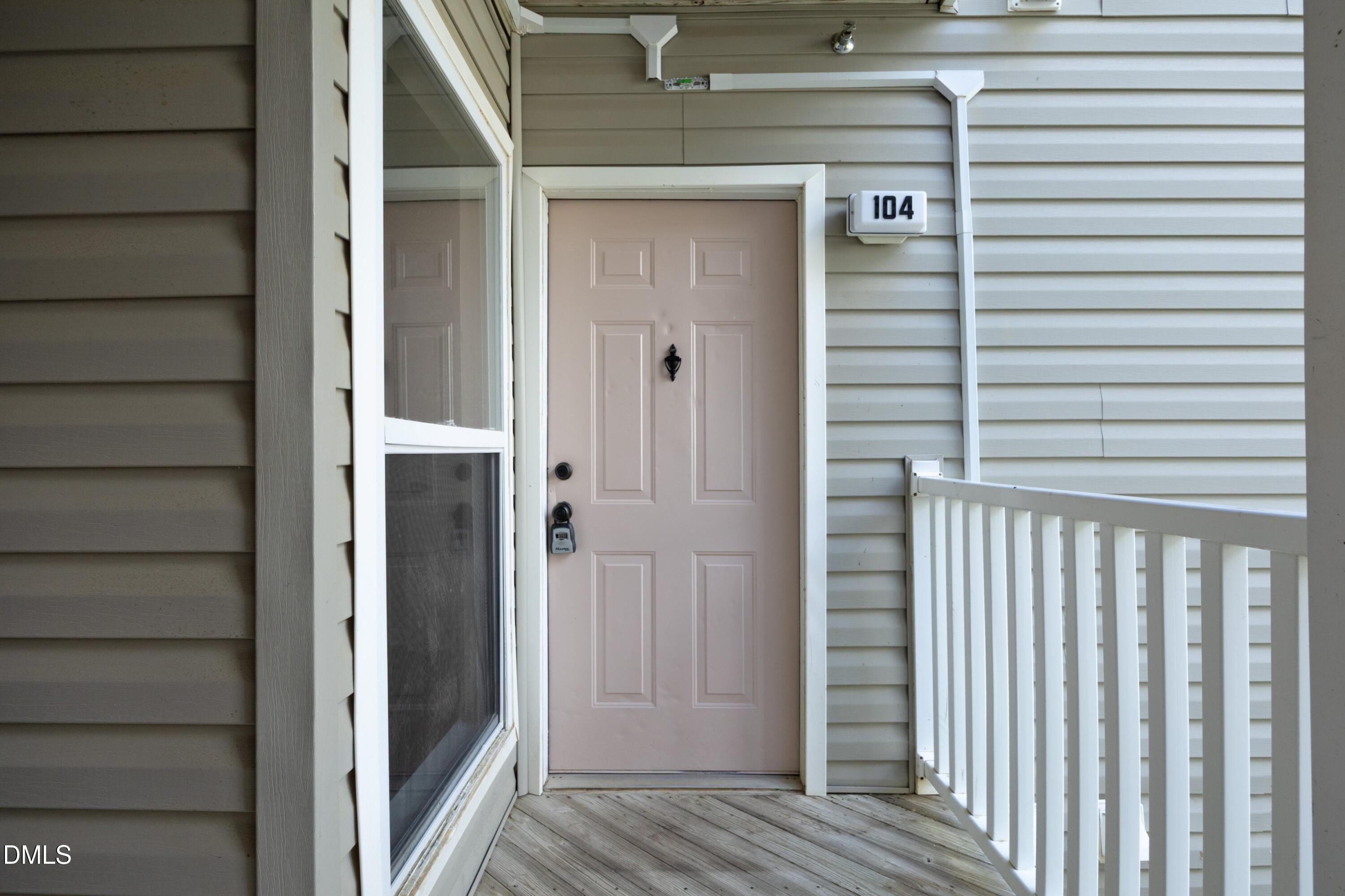 1231 University Court, Unit 104 Raleigh, NC 27606 - Photo 3 of 30 06FrontDoor