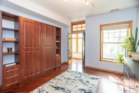 $350,000 | 6151 North Glenwood Avenue, Unit 205, Chicago, IL 60660