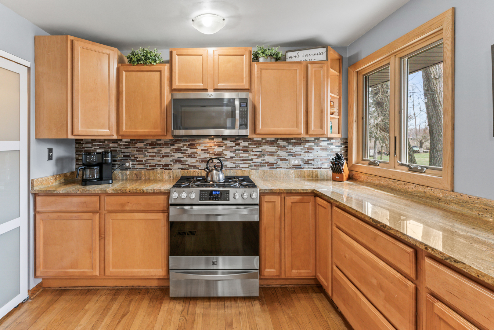 11241 72nd Street Burr Ridge, IL 60527 - Photo 10 of 42 Gallery Image 10