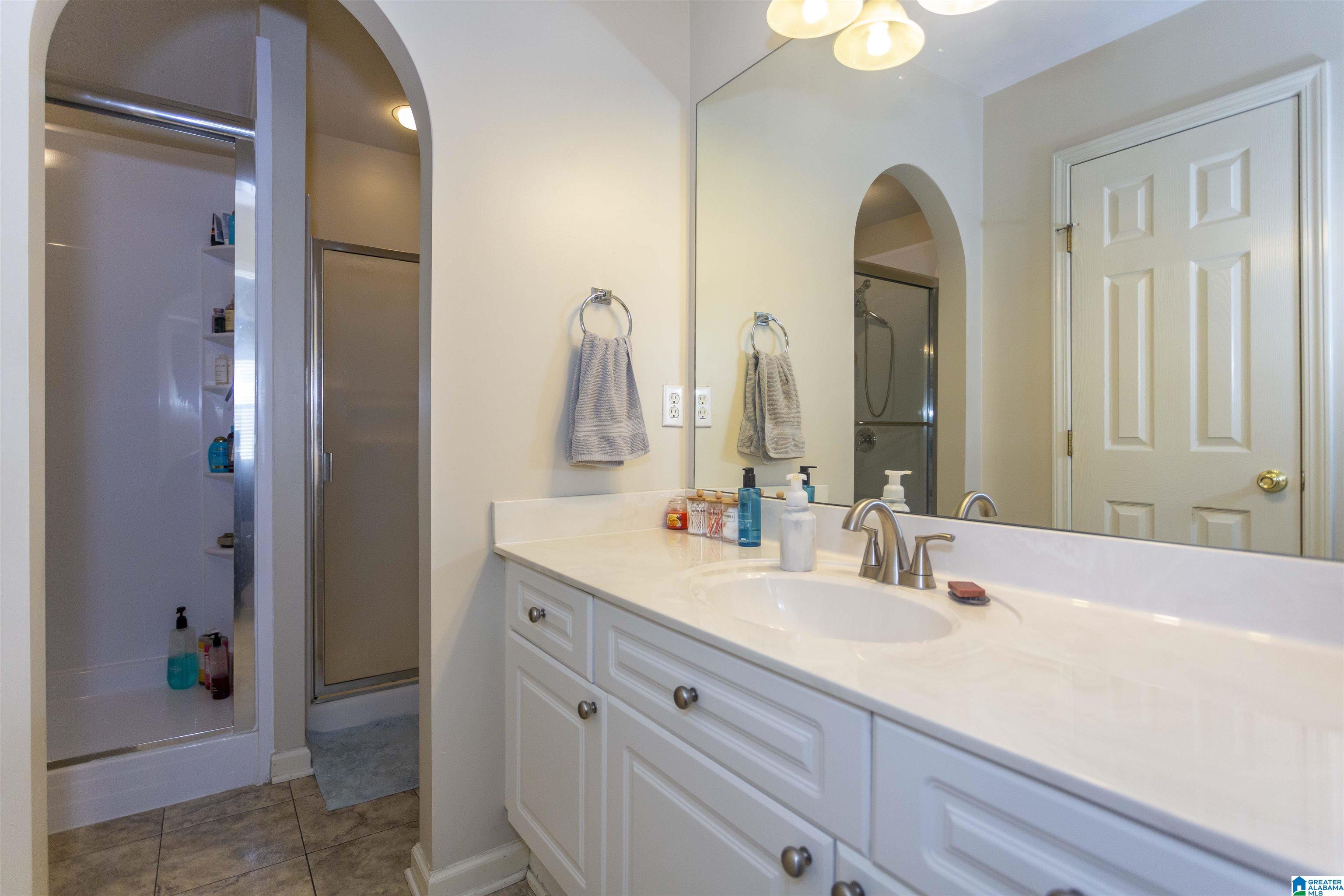 412 Walker Way Pelham, AL 35124 - Photo 14 of 20