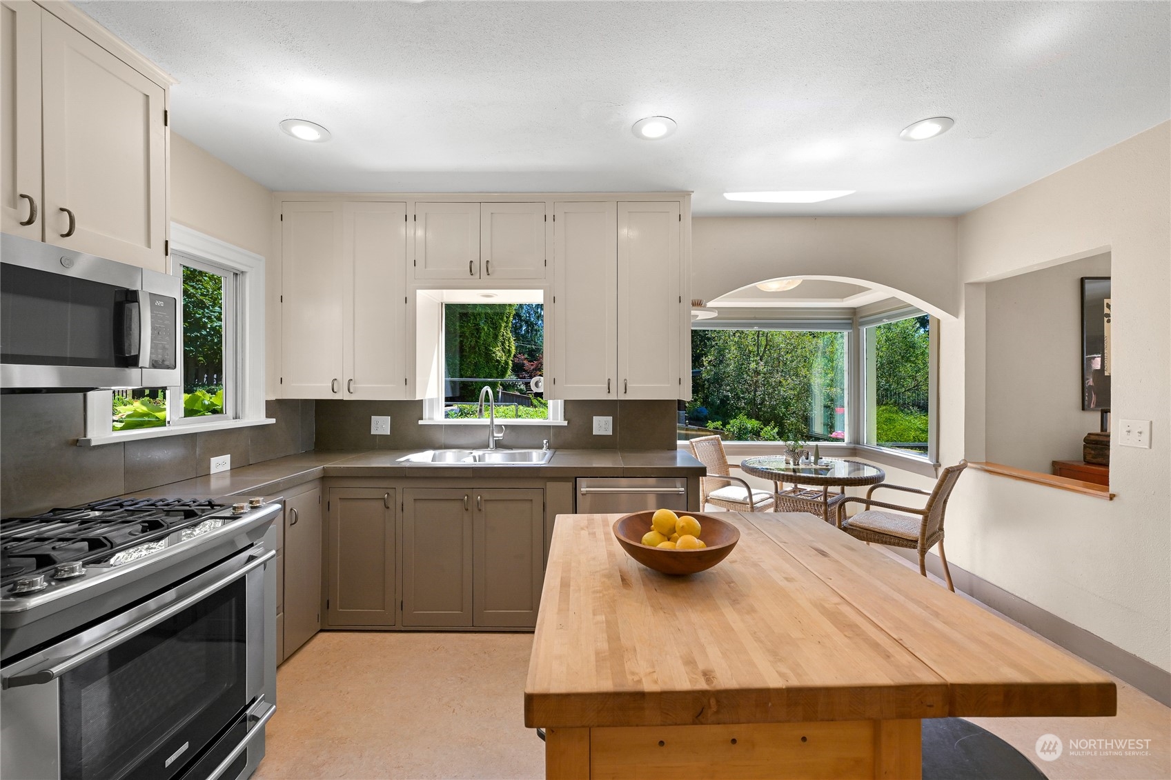 1901 Samish Way Bellingham, WA 98229 - Photo 19 of 40 Gallery Image 19