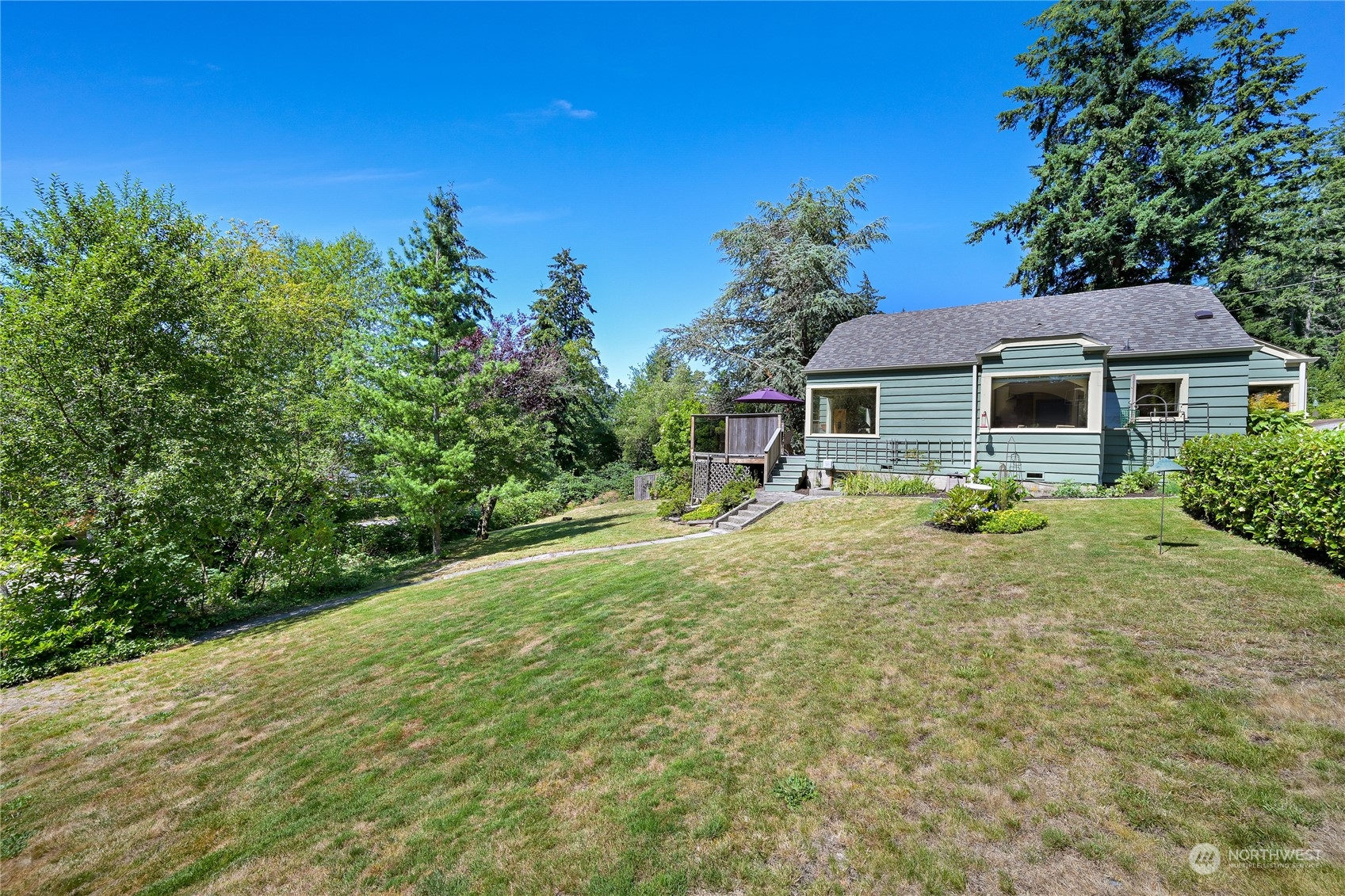 1901 Samish Way Bellingham, WA 98229 - Photo 5 of 40 Gallery Image 5