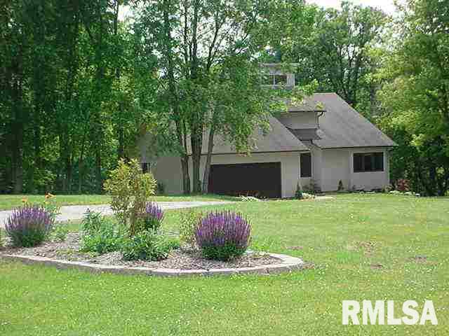 9408 158th Street West Taylor Ridge, IL 61284 - Photo 1 of 6