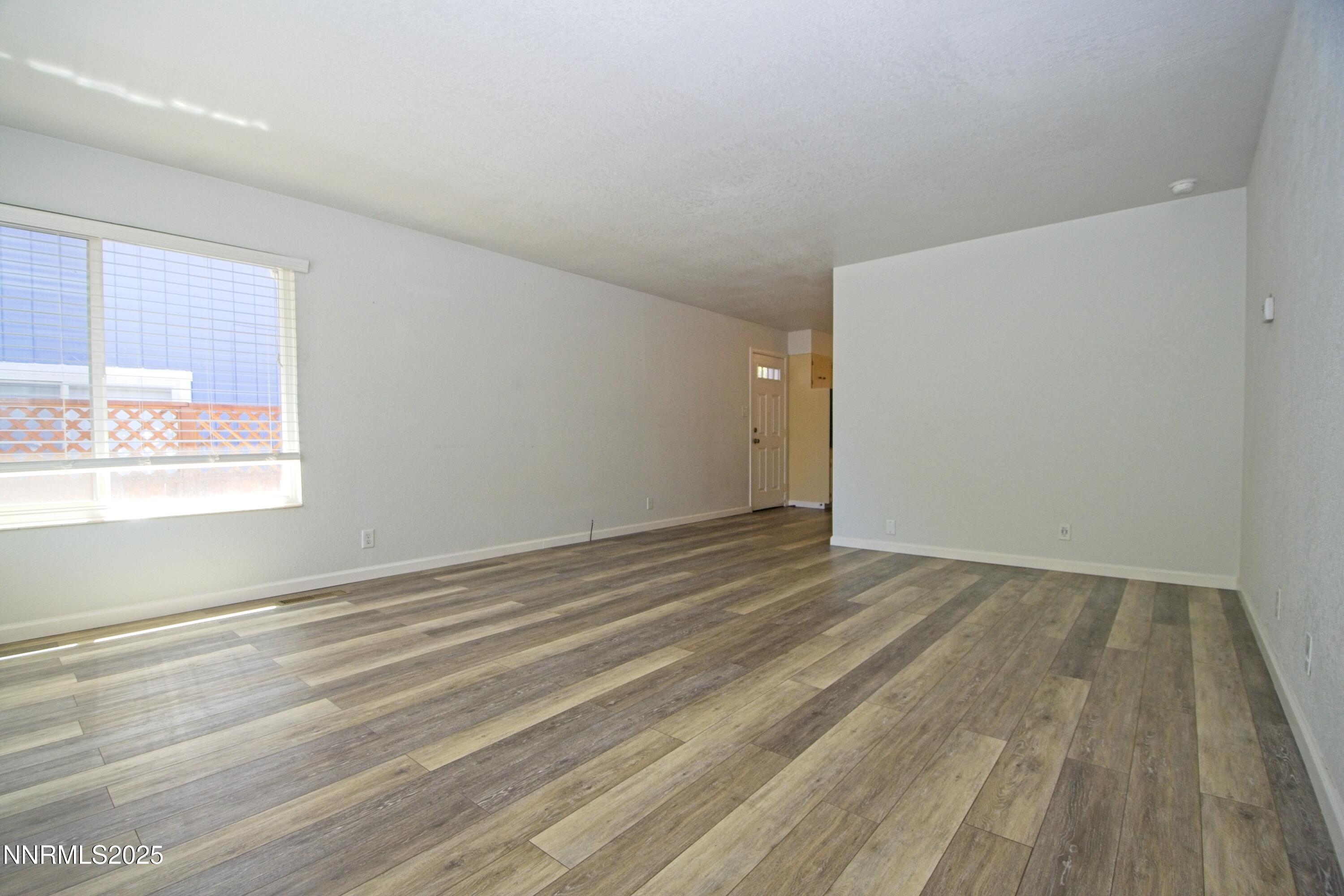 3103 Lakeside Drive Reno, NV 89509 - Photo 2 of 21 DSC_8654