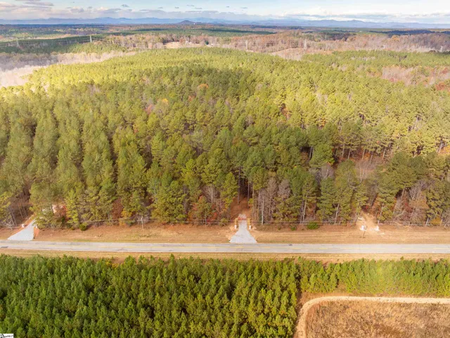 $199,999 | 6 Mill Pine Road, Liberty, SC 29657