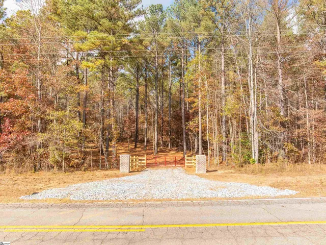 $199,999 | 6 Mill Pine Road, Liberty, SC 29657