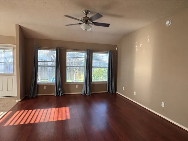 $2,000 | 2711 Lakecrest Way Drive, Katy, TX 77493