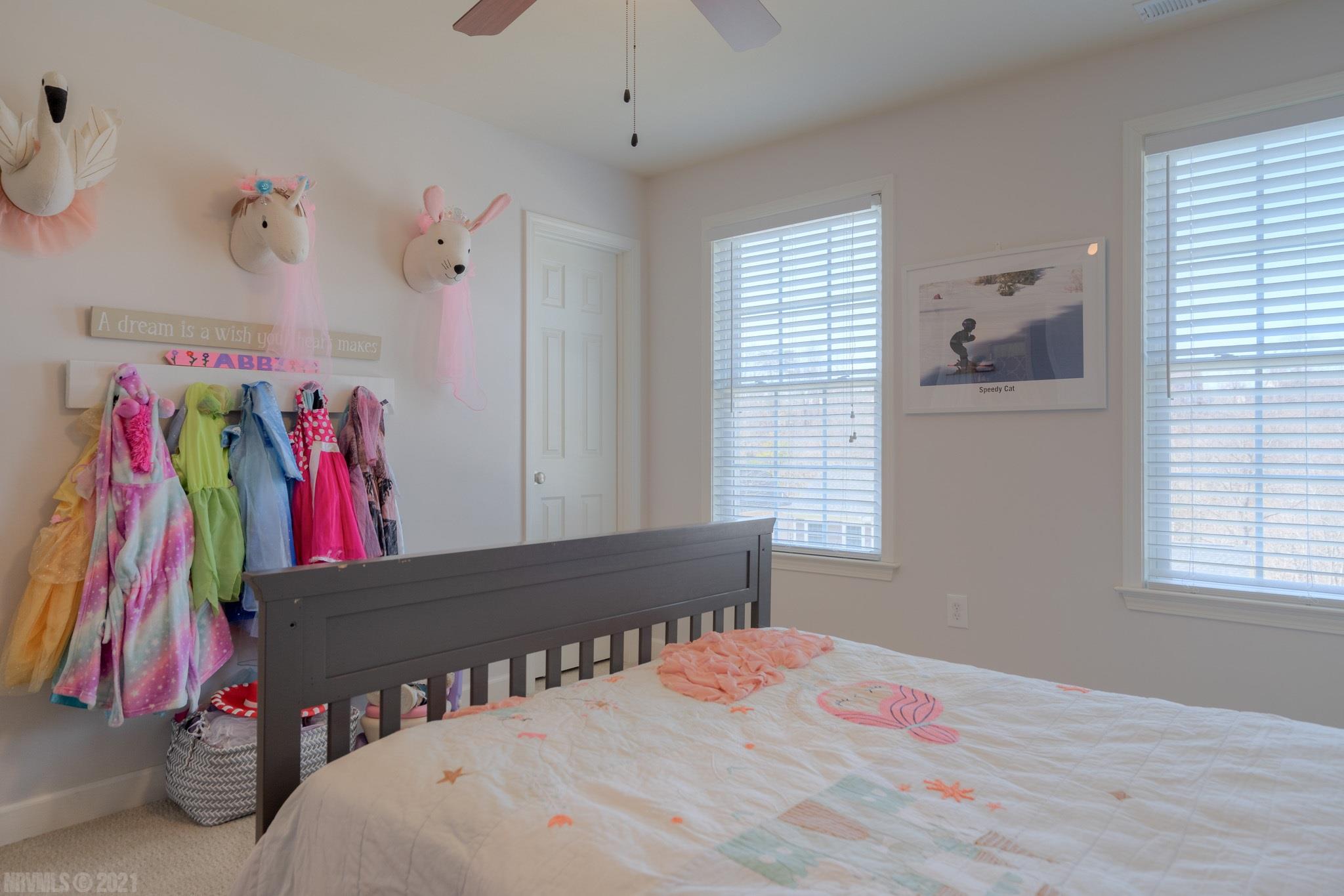 1050 Green Ridge Road Christiansburg, VA 24073 - Photo 37 of 42 Gallery Image 37