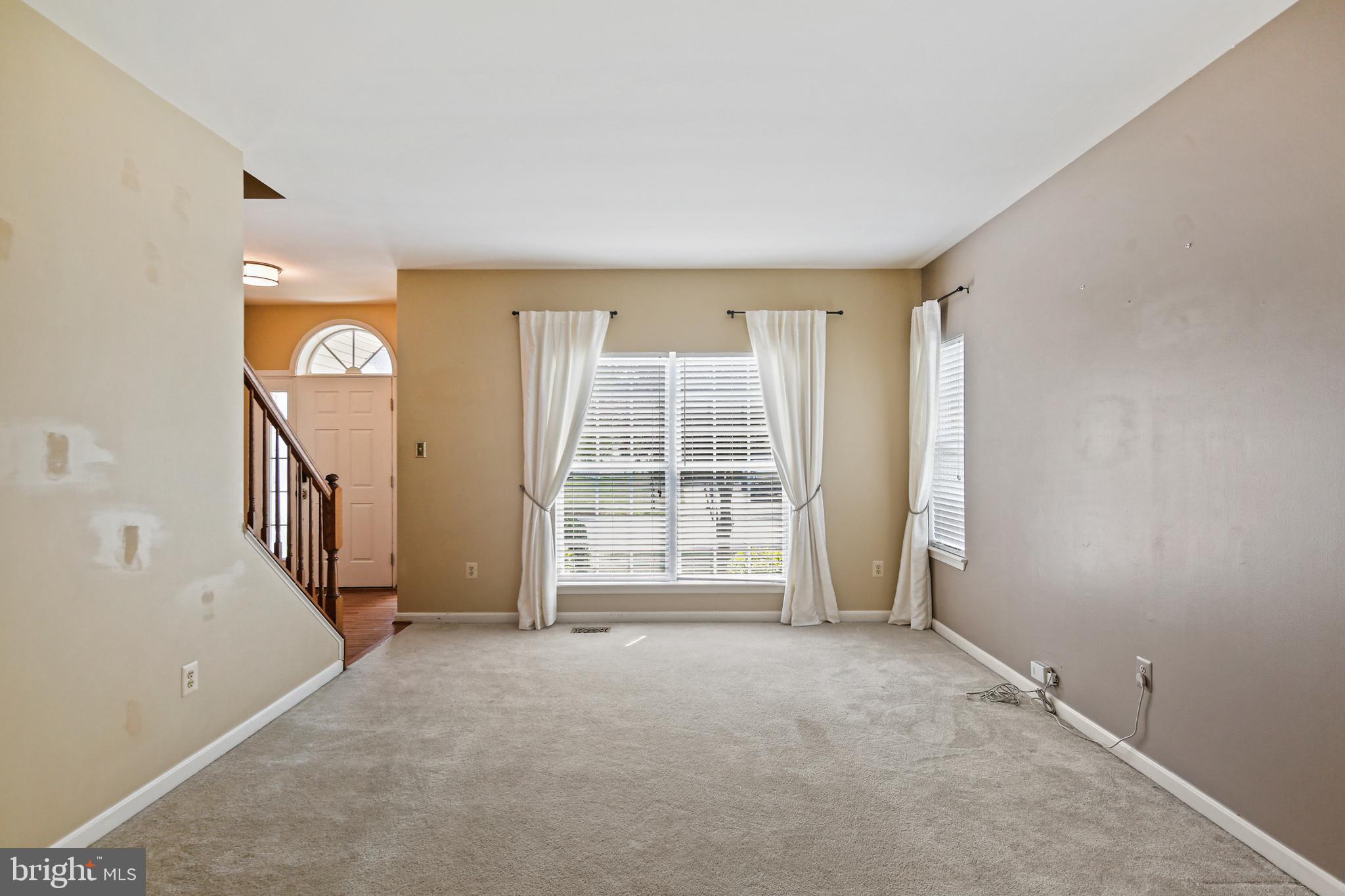 9522 Good Spring Drive Perry Hall, MD 21128 - Photo 14 of 50 Living room