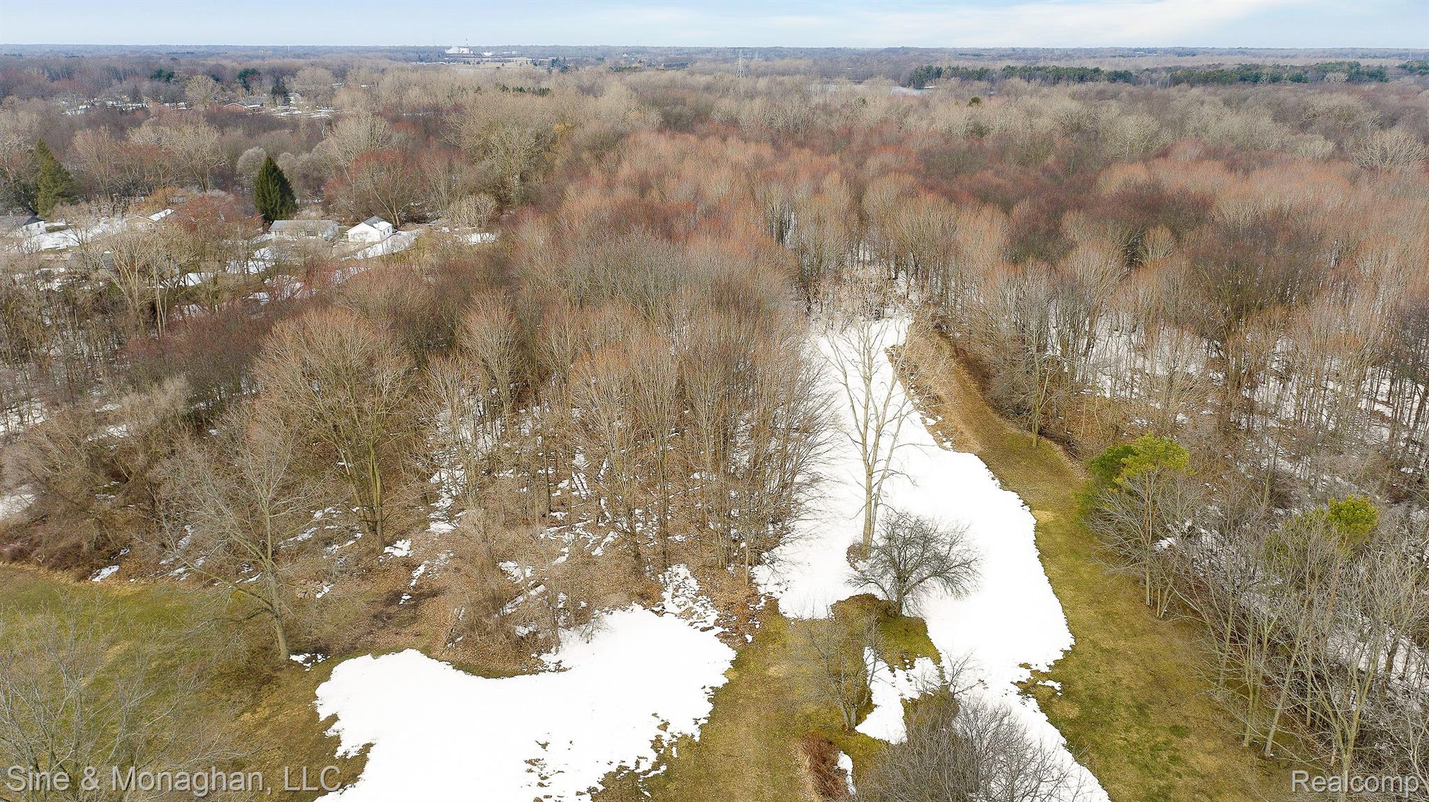 6135 North Genesee Road Flint, MI 48506 - Photo 44 of 45 1.65 acre site