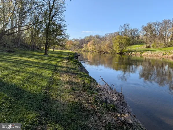 $995,000 | 913 Stehman Road, Millersville, PA 17551