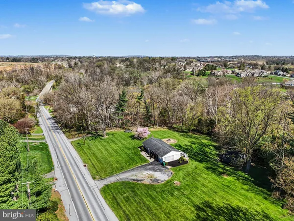 $995,000 | 913 Stehman Road, Millersville, PA 17551