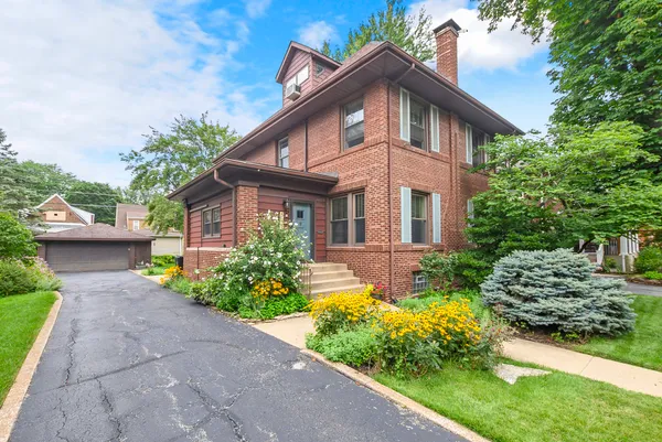 $719,000 | 10024 South Leavitt Street, Chicago, IL 60643
