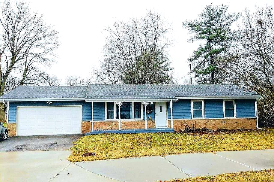 2104 North Morrison Road Muncie, IN 47304 - Photo 1 of 14