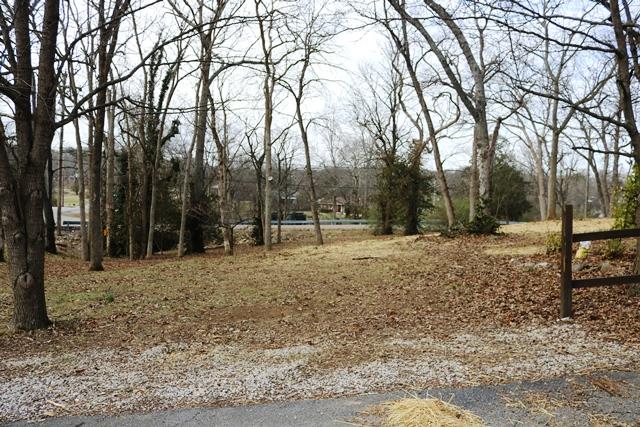 642 East Campbell Road Madison, TN 37115 - Photo 1 of 17 This gorgeous, nearly an acre large lot, is prepped and ready for infill development of a beautiful home!