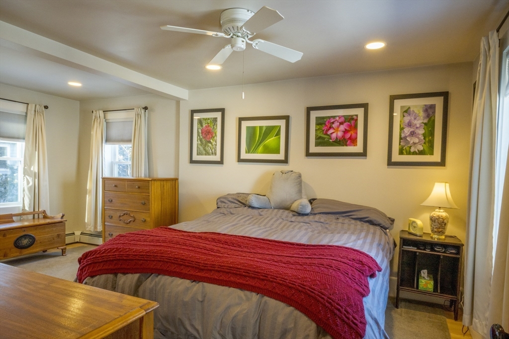 42 Bisson Street Beverly, MA 01915 - Photo 17 of 31