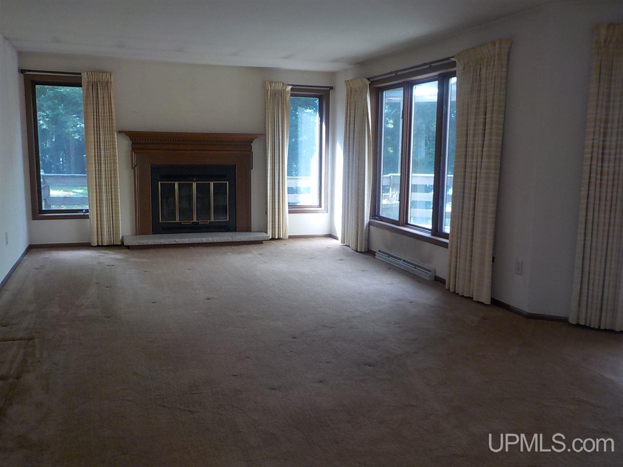 128 Anderson Road Iron River, MI 49935 - Photo 3 of 36 Gallery Image 3