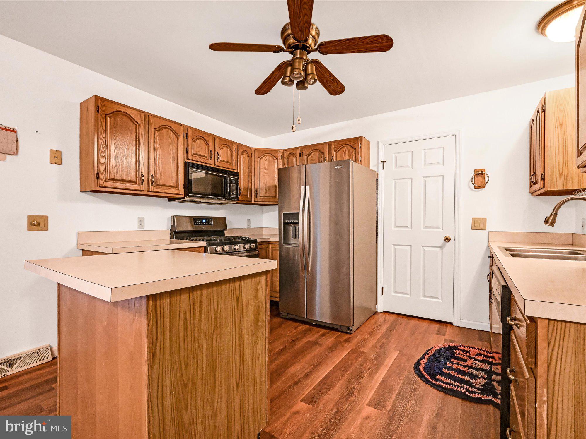 1901 Wilderness Road Lancaster, PA 17603 - Photo 9 of 27 Gallery Image 9