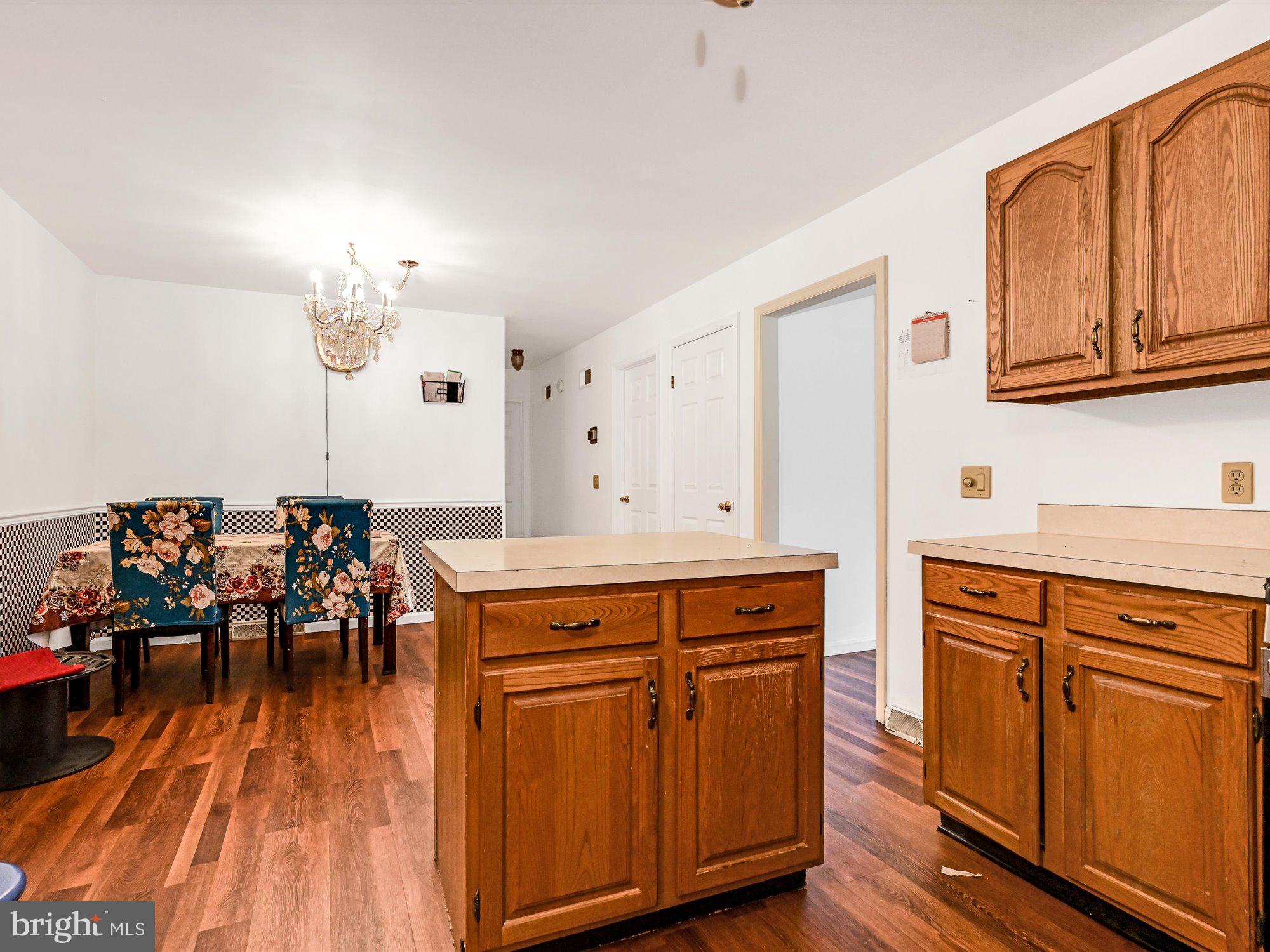 1901 Wilderness Road Lancaster, PA 17603 - Photo 10 of 27 Gallery Image 10