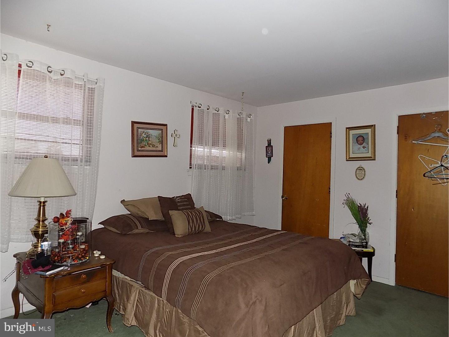 11713 Lanett Road Philadelphia, PA 19154 - Photo 7 of 12 Bedroom - Main