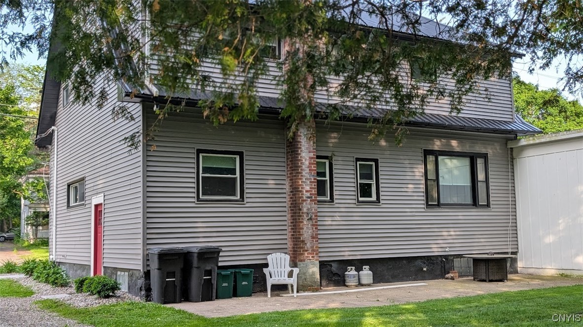 53 Utica Street Hamilton, NY 13346 - Photo 4 of 48