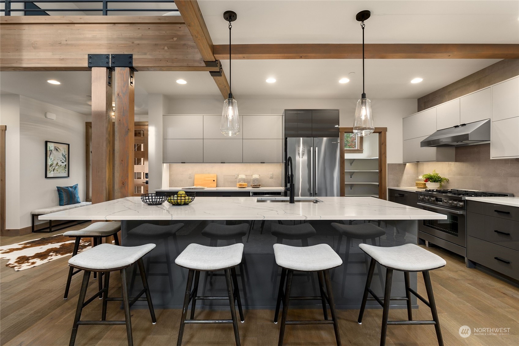 331 Old Grv Trail Ronald, WA 98940 - Photo 11 of 40 a kitchen with a table and chairs in it
