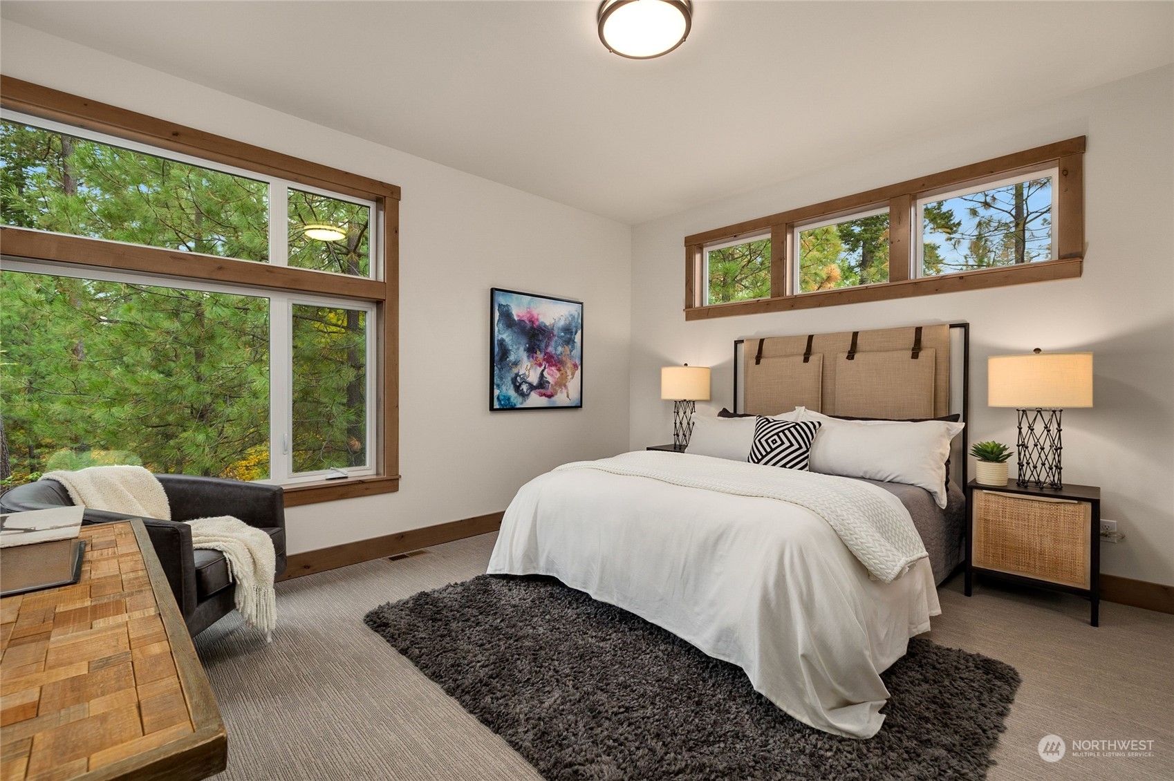 331 Old Grv Trail Ronald, WA 98940 - Photo 28 of 40 a bedroom with a bed and glass window